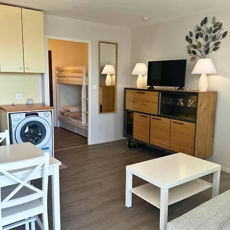 Apartment Cigales De La - Climatise, Vue Et Parking