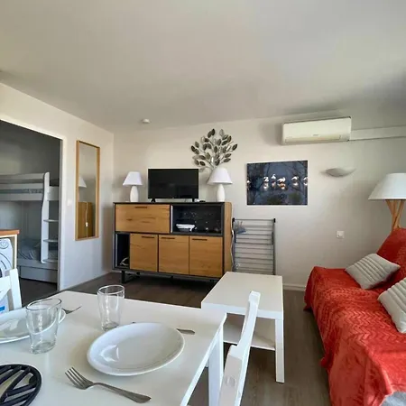 Apartment Cigales De La - Climatise, Vue Et Parking *